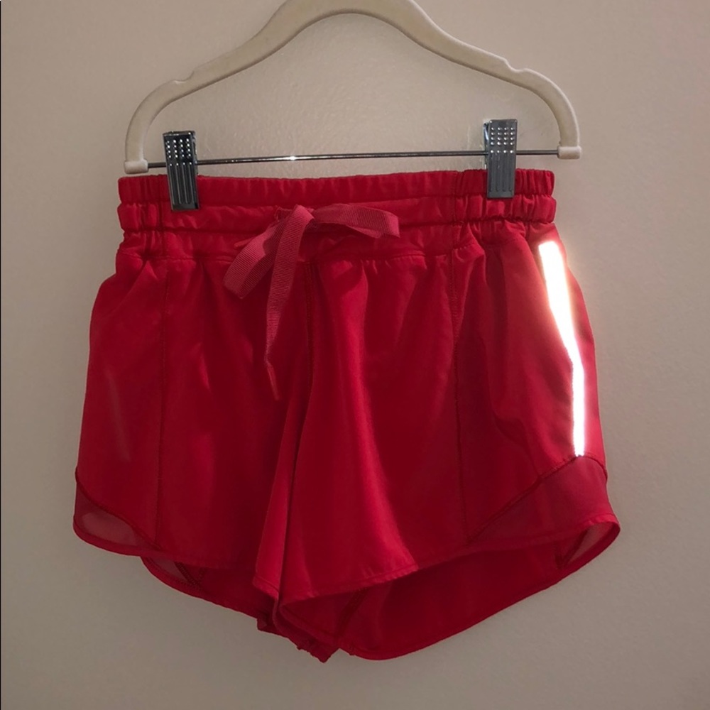 lululemon Hotty Hot Short TALL
